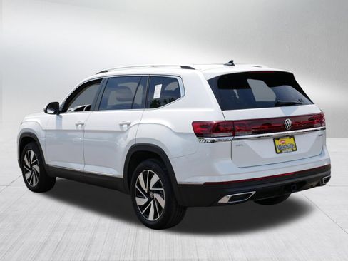 Certified 2025 Volkswagen Atlas SEL AWD/4WD image 5