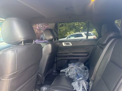 Used 2015 Ford Explorer Limited AWD/4WD image 8