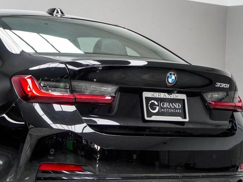 Used 2025 BMW 330i Sedan RWD image 14