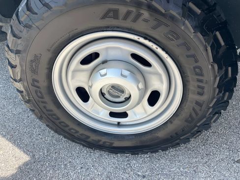 Used 2021 Ford F250 XL w/ Power Equipment Group AWD/4WD image 8
