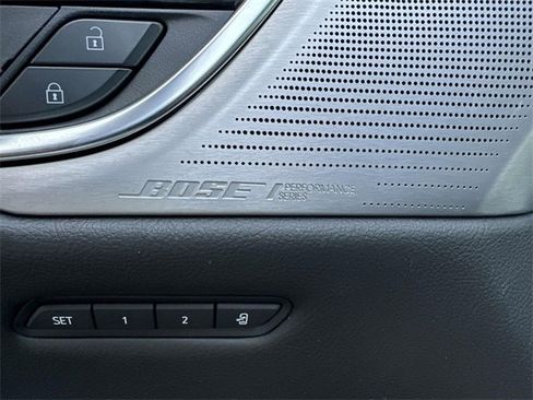 Certified 2022 Cadillac XT5 Premium Luxury image 19