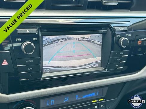 Used 2016 Toyota Corolla LE FWD image 27