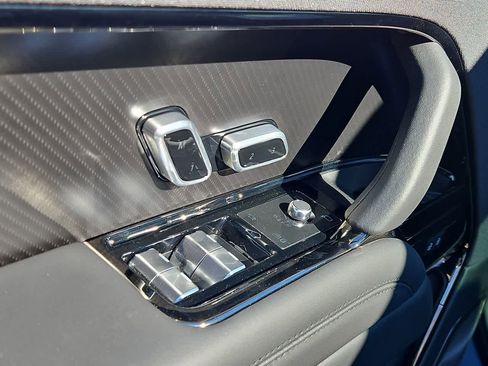 New 2025 Land Rover Range Rover Sport SV Edition Two image 15