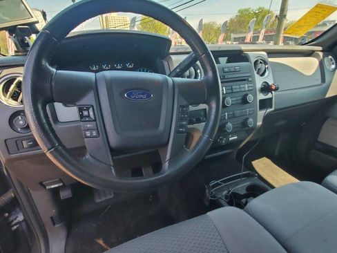 Used 2012 Ford F150 XLT w/ XLT Chrome Pkg image 12