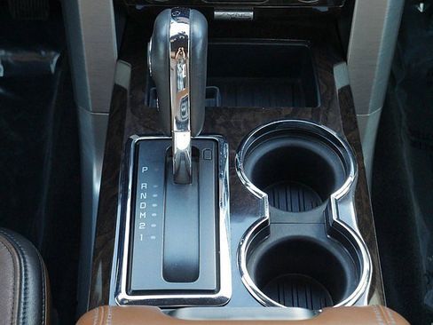 Used 2013 Ford F150 Platinum image 24