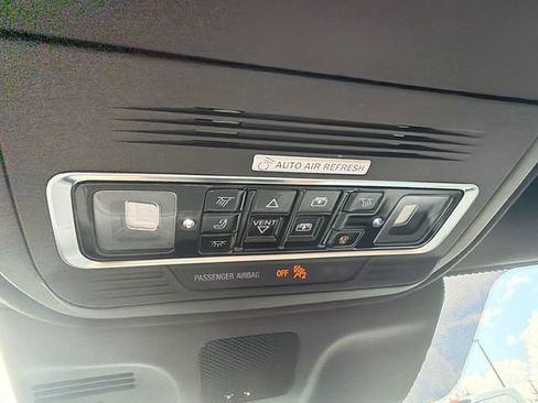 New 2026 Lincoln Navigator L Black Label AWD/4WD image 28