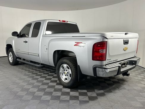 Used 2011 Chevrolet Silverado 1500 LT w/ All-Star Edition AWD/4WD image 4