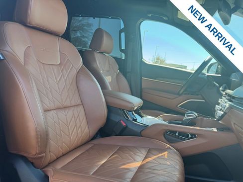 Used 2025 Kia Telluride SX X-Line image 9