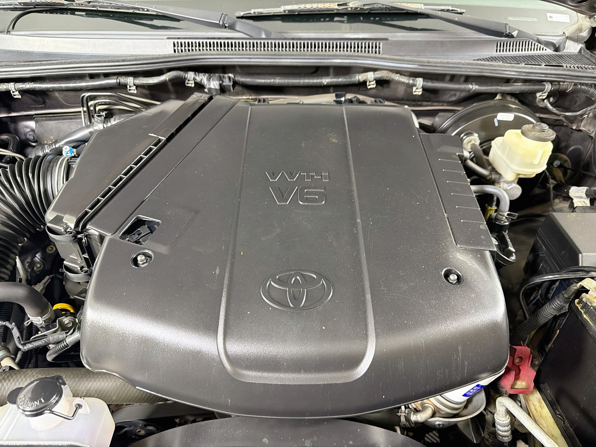 Used 2015 Toyota Tacoma PreRunner w/ SR5 Package RWD image 30