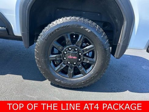 Used 2024 GMC Sierra 2500 AT4 w/ AT4 Premium Plus Package image 10