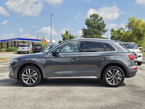 Used 2023 Audi Q5 2.0T Premium Plus w/ Premium Plus Package AWD/4WD image 12
