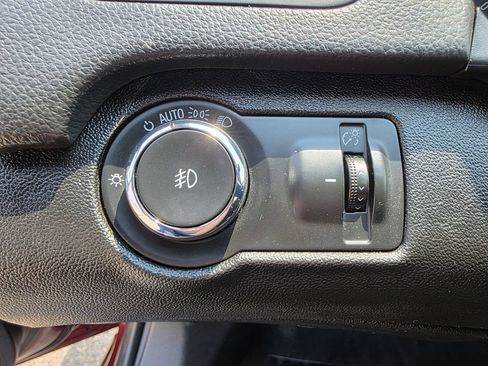 Used 2016 Buick Regal Premium AWD/4WD image 29