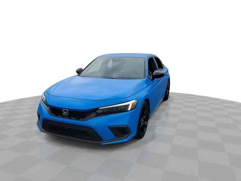 Used 2024 Honda Civic Sport image 3
