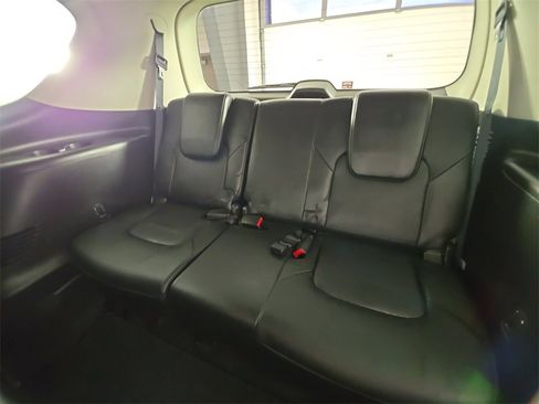 Used 2020 Nissan Armada SL w/ Premium Package image 16