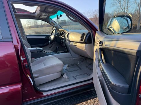 Used 2008 Toyota 4Runner SR5 image 28