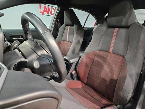 Used 2025 Toyota Corolla SE FWD image 23
