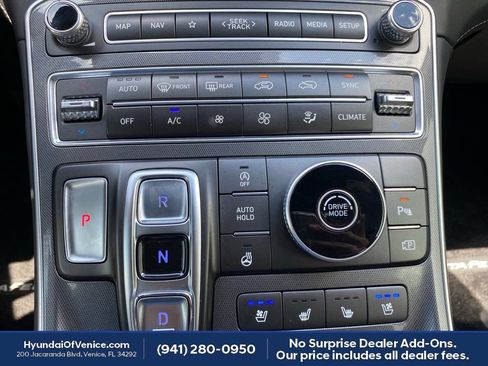 Certified 2022 Hyundai Santa Fe Calligraphy w/ Cargo Package FWD image 16