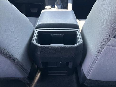 Used 2025 Toyota Tacoma TRD Off-Road image 18