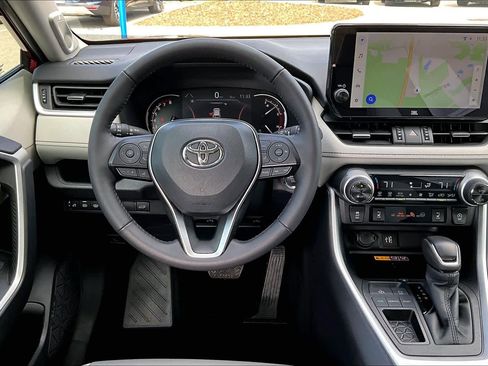 Used 2025 Toyota RAV4 XLE Premium w/ Weather Package image 6