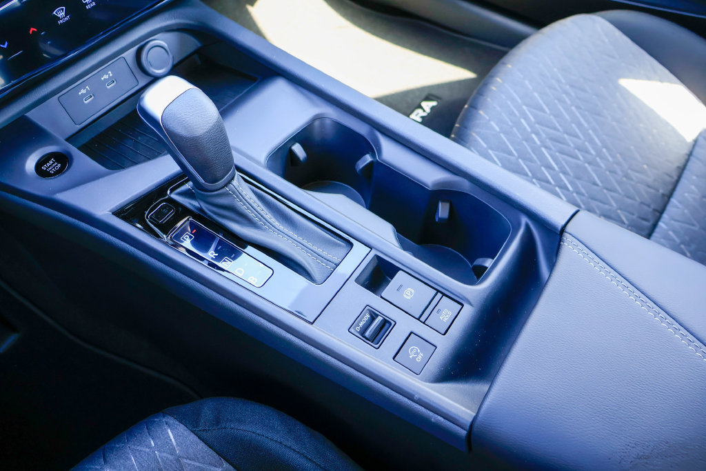 New 2027 Nissan Sentra SV FWD image 13
