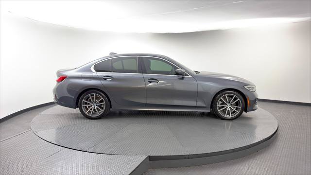 Used 2020 BMW 330i Sedan w/ Convenience Package RWD image 11