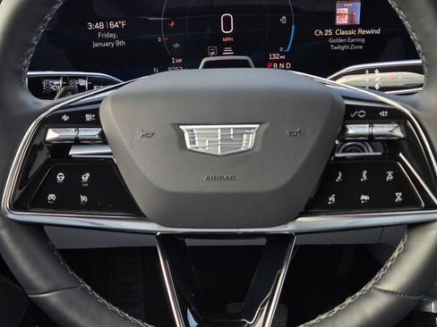 Certified 2025 Cadillac Lyriq Luxury image 17