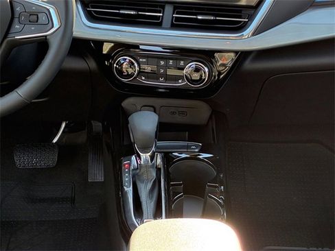 New 2026 Chevrolet Trax LT image 20