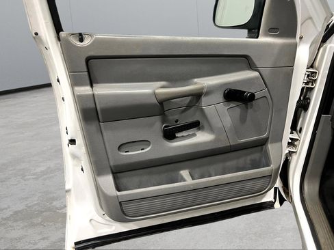 Used 2007 Dodge Ram 1500 Truck ST w/ Trailer Tow Group image 25