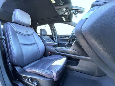 Used 2017 Cadillac XT5 Premium Luxury image 15