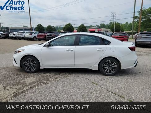 Used 2024 Kia Forte GT-Line w/ GT-Line Premium Package FWD image 2