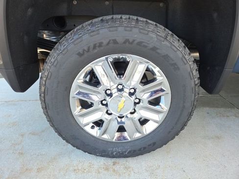 New 2026 Chevrolet Silverado 2500 High Country w/ Z71 Off-Road Package AWD/4WD image 76