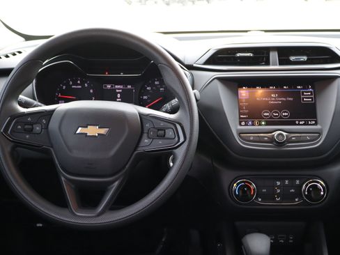 Used 2023 Chevrolet TrailBlazer LT image 14