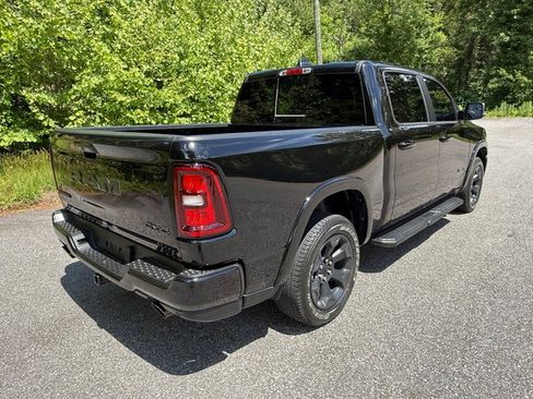 Used 2025 RAM 1500 Big Horn AWD/4WD image 6
