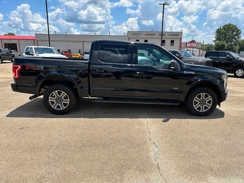 Used 2017 Ford F150 XLT w/ Equipment Group 302A Luxury AWD/4WD image 6