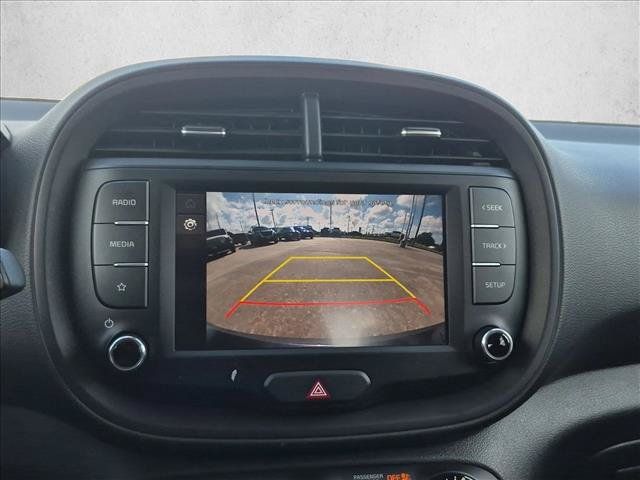 Used 2024 Kia Soul LX w/ Option Group 015 FWD image 12