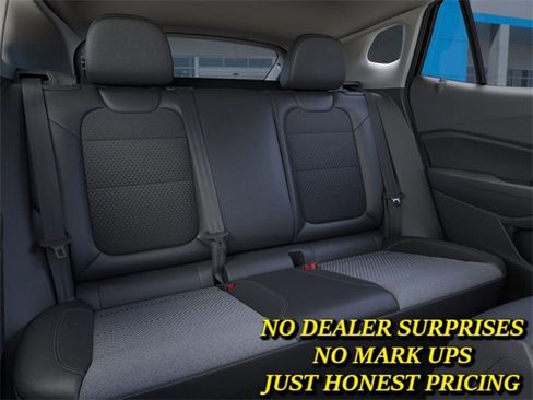 New 2026 Chevrolet Trax LT w/ Driver Confidence Package image 17