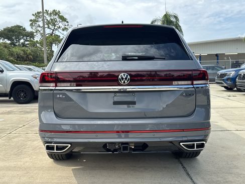 New 2026 Volkswagen Atlas SEL Premium R-Line AWD/4WD image 5