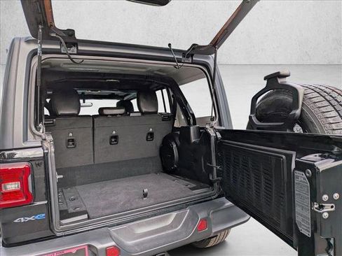 Used 2023 Jeep Wrangler Sahara w/ Cold Weather Group image 6