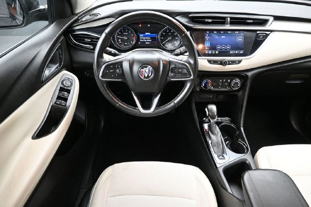 Used 2021 Buick Encore GX Preferred w/ Cold Weather Comfort Package FWD image 9