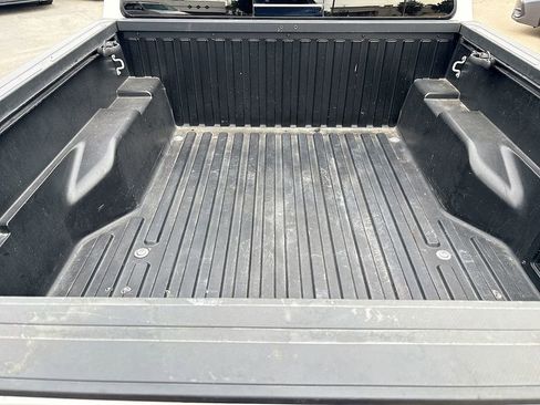 Used 2023 Toyota Tacoma TRD Sport AWD/4WD image 26