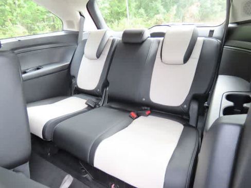 New 2027 Honda Odyssey Elite image 15
