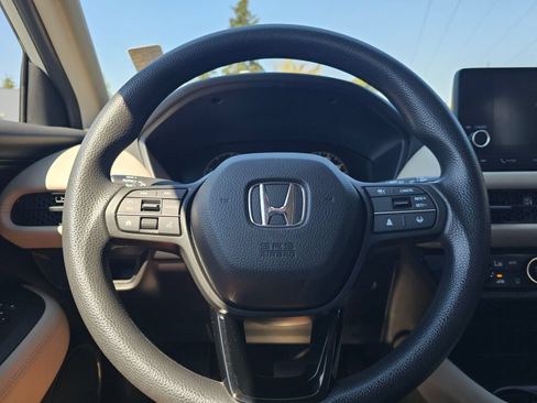 Certified 2024 Honda HR-V LX image 26