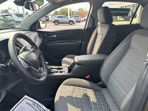 Certified 2023 Chevrolet Equinox LT AWD/4WD image 17
