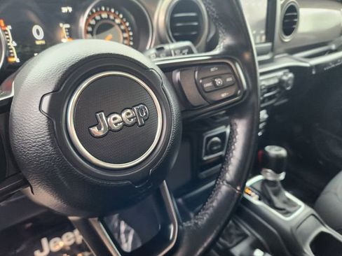Used 2020 Jeep Wrangler Sport image 19