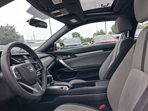 Used 2017 Honda Civic EX-T image 16