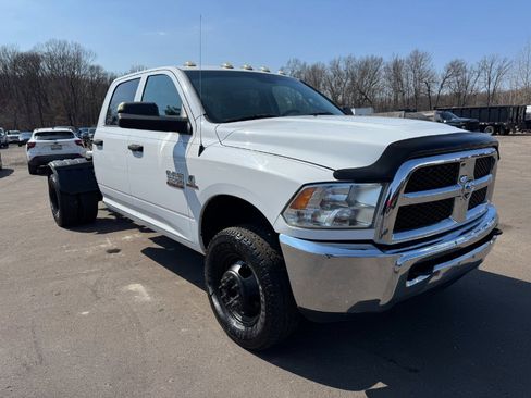 Used 2017 RAM 3500 Tradesman w/ Chrome Appearance Group image 7