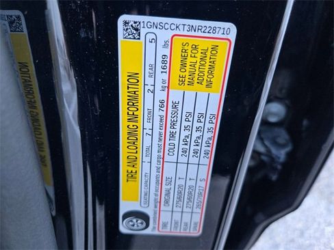 Used 2020 Chevrolet Suburban Premier image 17