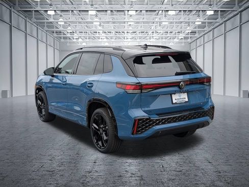 New 2026 Volkswagen Tiguan SE R-Line AWD/4WD image 3
