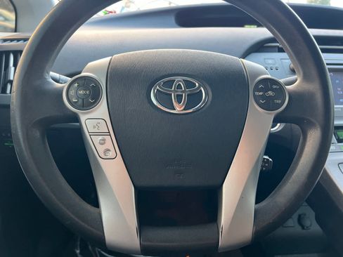 Used 2012 Toyota Prius Three image 23