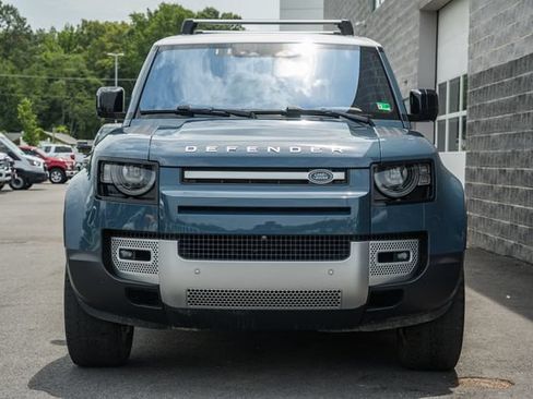 Used 2022 Land Rover Defender 110 SE AWD/4WD image 3